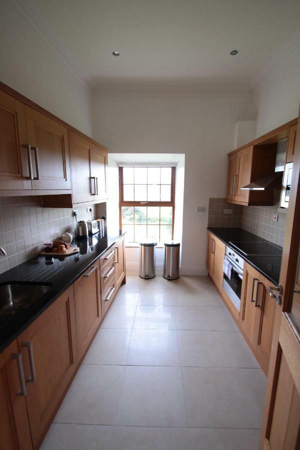 Island View Luxury Apartment Clifden Exterior foto
